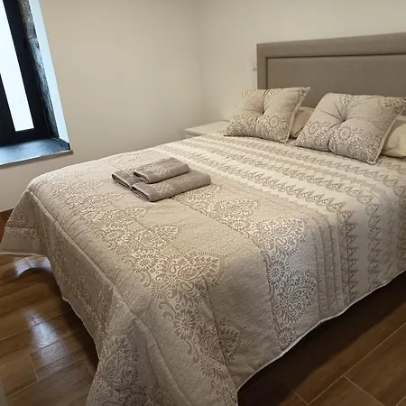 Casa De Baixo