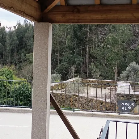 Casa De Baixo Апартаменты Арока