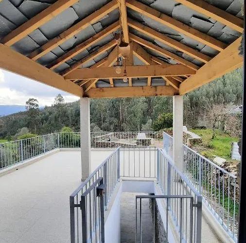 דירה Casa De Baixo